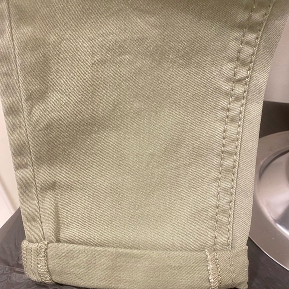 Seven7 Women's Starlette Cropped Jeans - Sage - Picture 6 of 6